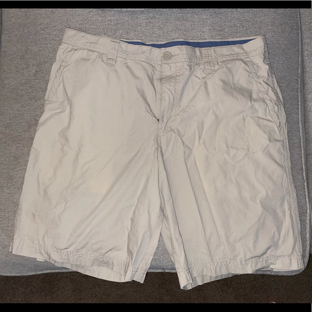 Columbia Short - Washed Out Short New With Tags